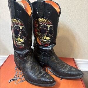 Old Gringo Madreado Con Cera  Cowboy Boots with Skull Design